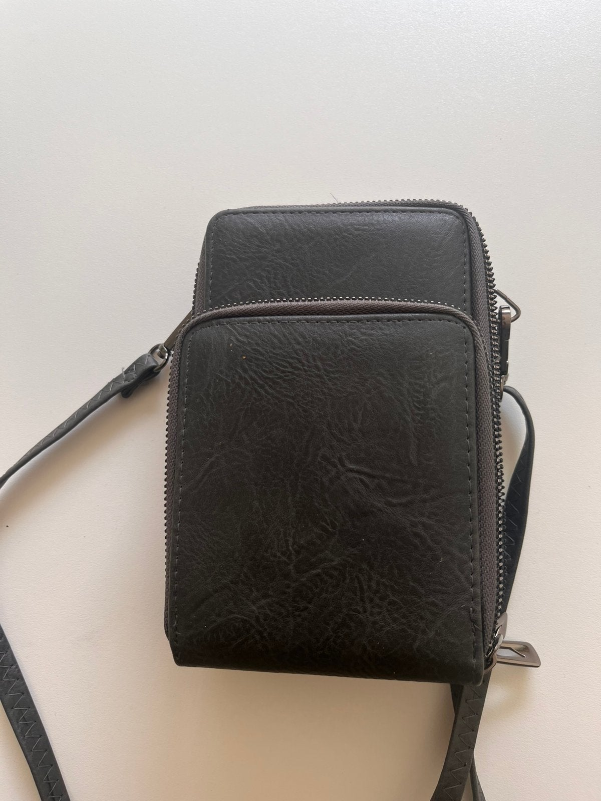 Handig tasje, Ophalen, Zo goed als nieuw