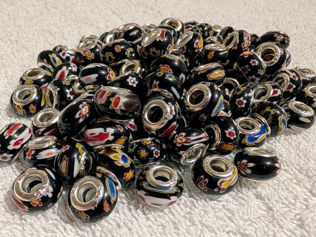 Set Zwarte Millefiori Glas Bedels - 99 Stuks - Bied Nu!, Sieraden, Tassen en Uiterlijk, Bedels, Nieuw, Overige merken, Overige materialen