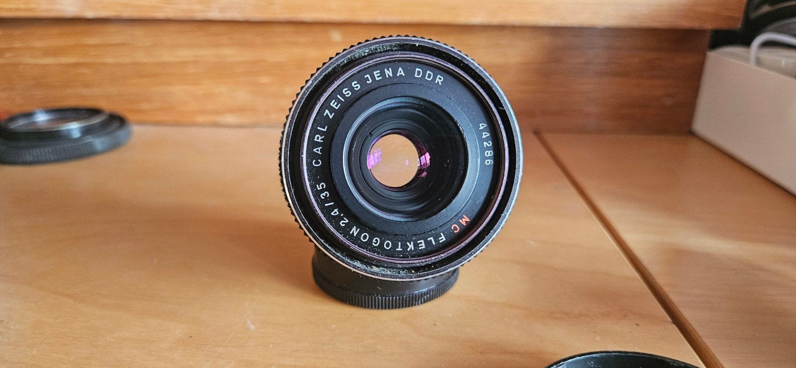 Carl Zeiss Jena Flektogon 35mm f2.4 MC, Audio, Tv en Foto, Fotografie | Lenzen en Objectieven, Ophalen of Verzenden, Groothoeklens