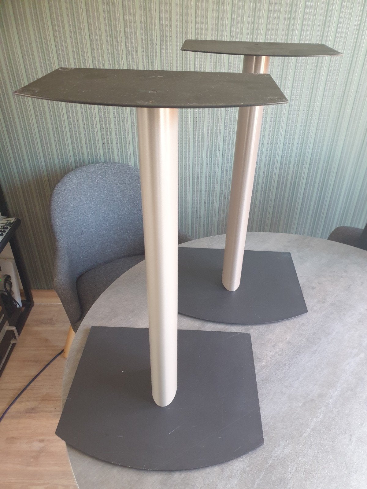 Bose FS-01 standaards voor 301, 201 en 5 series speakers, Ophalen of Verzenden, Minder dan 60 watt, Front, Rear of Stereo speakers