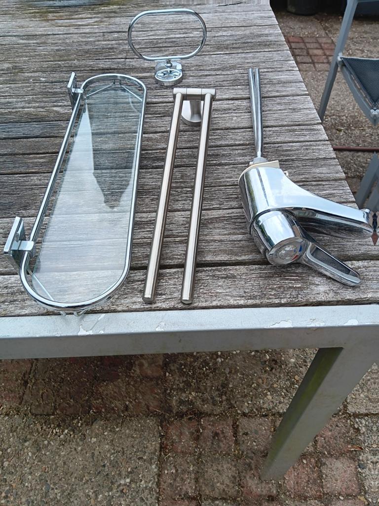 Kraan en diverse wastafel spullen, Doe-het-zelf en Verbouw, Sanitair, Ophalen of Verzenden, Zo goed als nieuw, Kraan