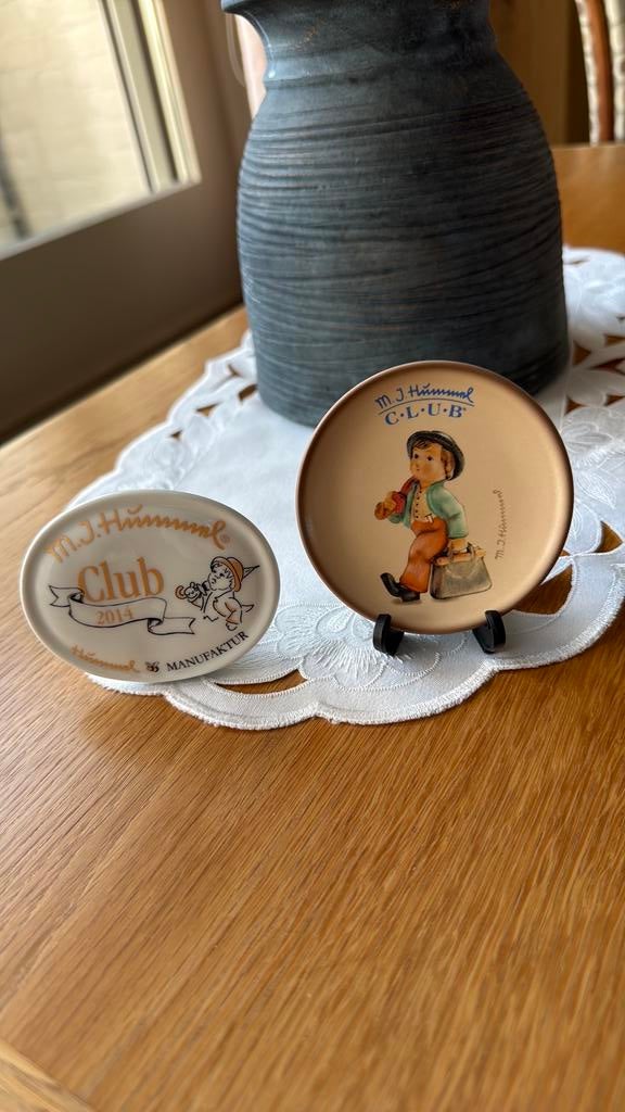 Hummel club bordjes, Ophalen of Verzenden