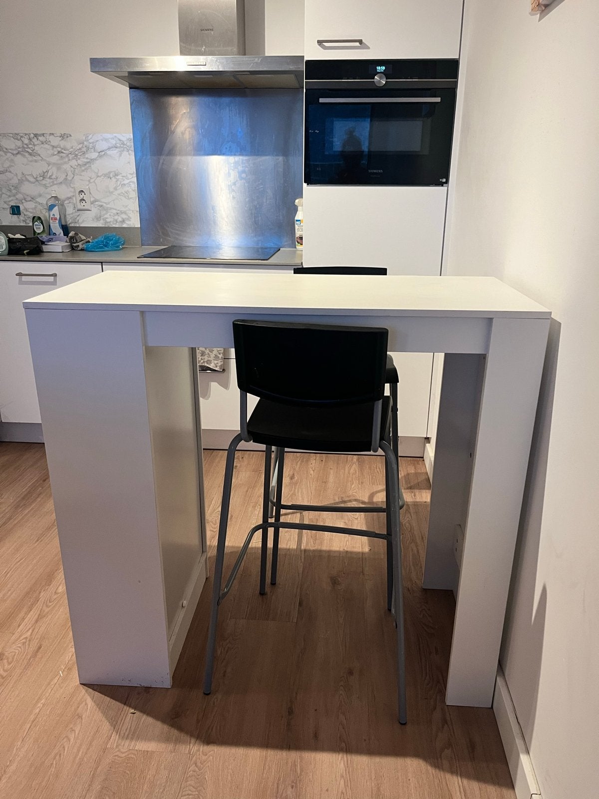 Keukeneiland met barstoelen, Ophalen, Gebruikt, Inclusief barstoelen