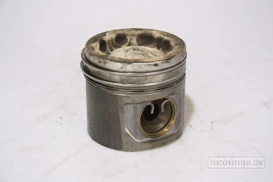 Mercedes-Benz Engines & Parts Zuiger MB OM501LA/502LA, Ophalen, Gebruikt