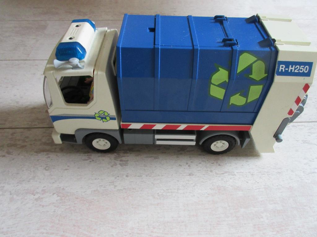 Playmobil vuilniswagen met twee poppetjes, Kinderen en Baby's, Speelgoed | Playmobil, Ophalen of Verzenden, Gebruikt, Los playmobil