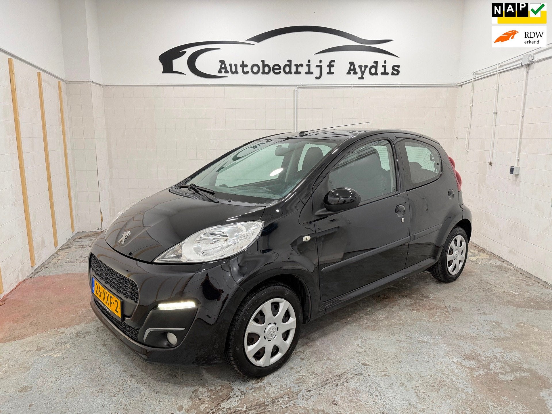 Peugeot 107 1.0 Active Airco EL Ramen 5Deurs Nap Aux, Euro 5, Stof, Gebruikt, 4 stoelen