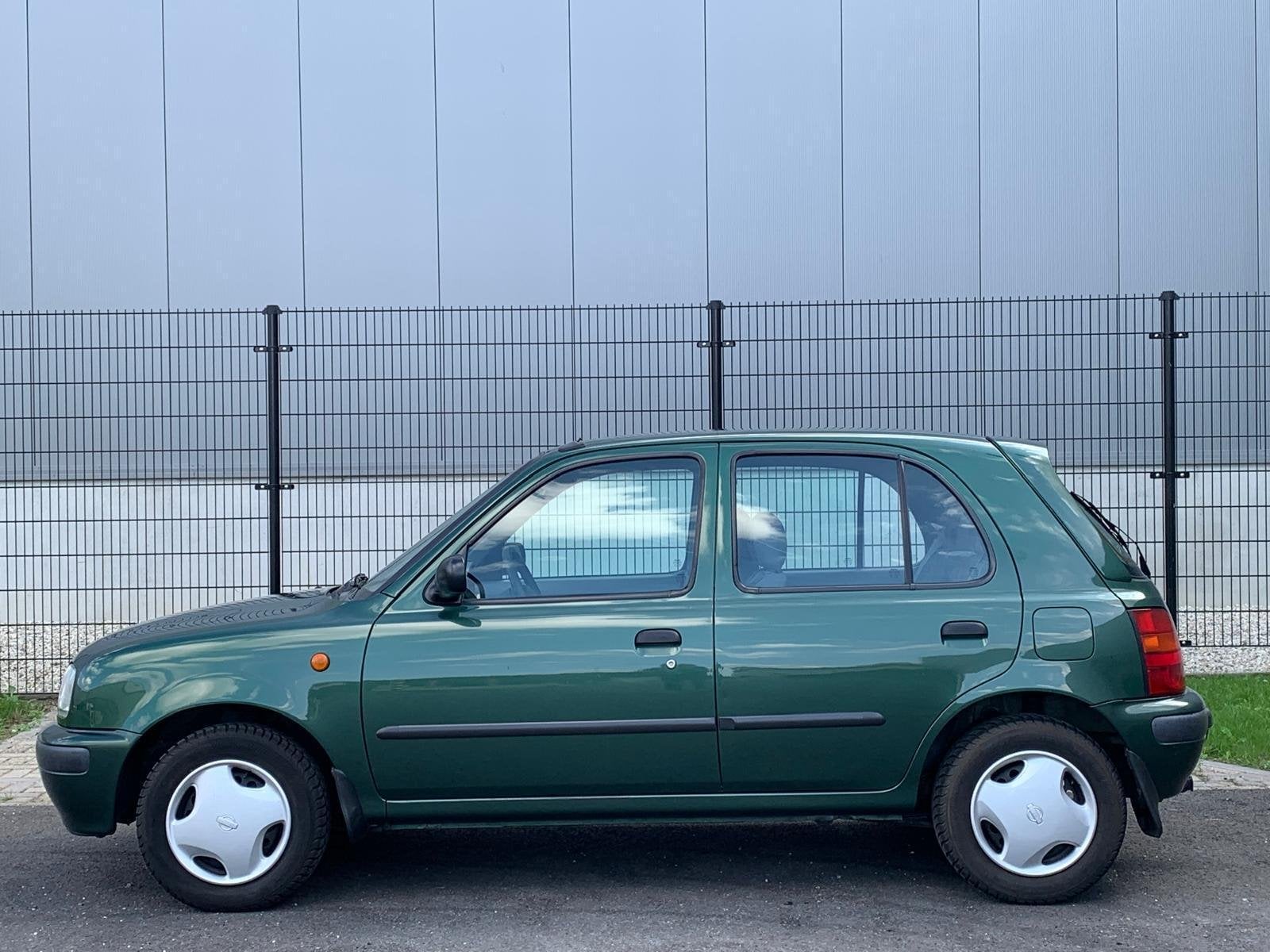 Nissan Micra 1.3 LX|AUTOMAAT|5-DEURS|AIRCO|NETTE AUTO, Auto's, Gebruikt, 4 cilinders, 840 kg, Origineel Nederlands