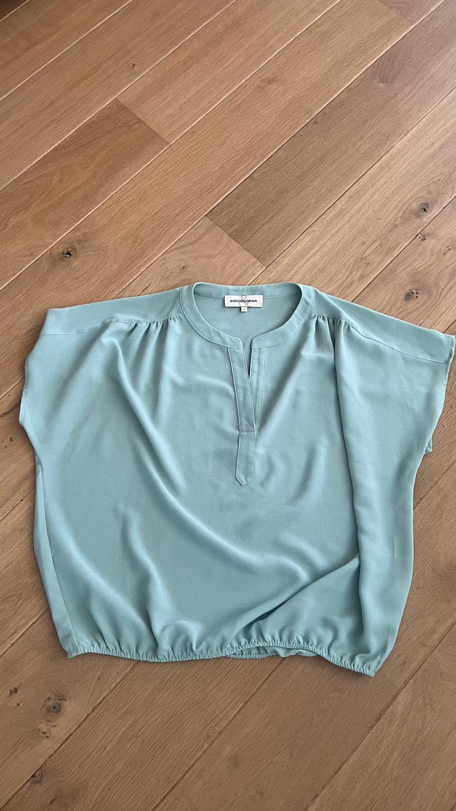 &Co Woman, zachtgroene blouse, mt L, Ophalen, Zo goed als nieuw, Maat 42/44 (L), Groen