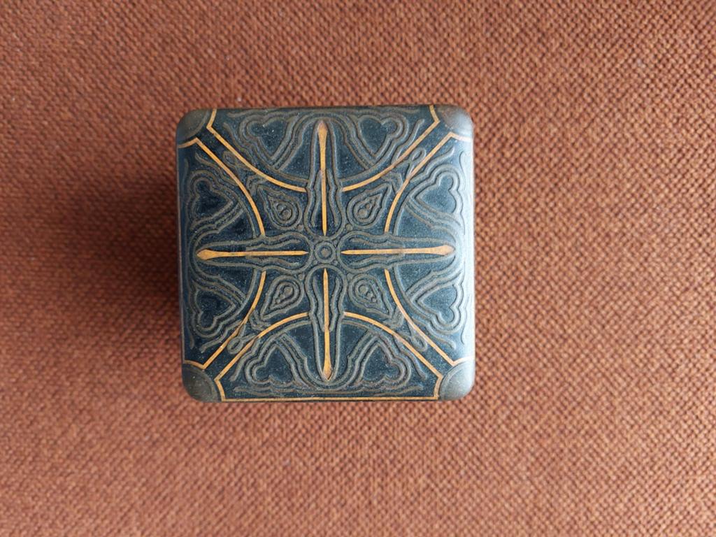 Vintage blikje Van Houten's en chocolade fabrieken., Verzamelen, Blikken, Ophalen of Verzenden, Gebruikt, Overige