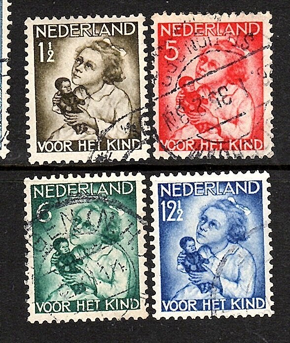 046 nvph 270-273 kinderzegels 1934 gebruikt zie scan., Ophalen of Verzenden, T/m 1940, Gestempeld
