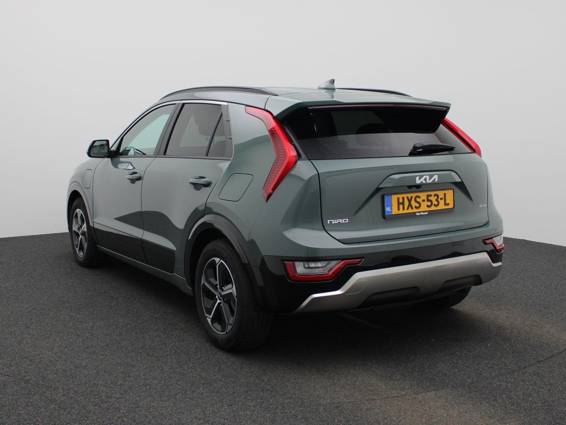Foto 2 van Kia Niro 1.6 GDi PHEV DynamicPlusLine | HUD | Stoel en Stuur