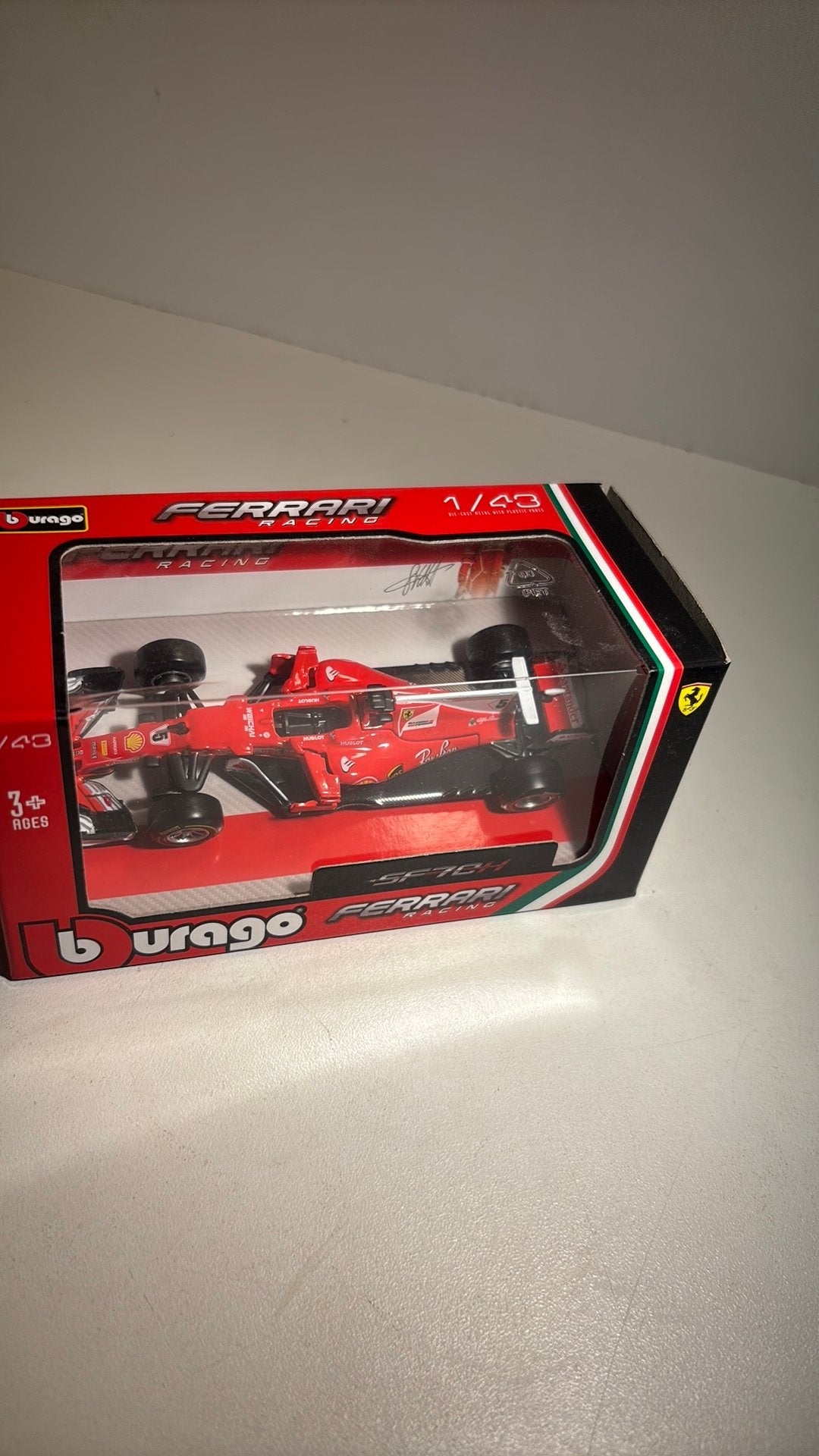 F1 ferrari sf78 H Bburago 1.43, Overige merken, Auto, Ophalen of Verzenden, A