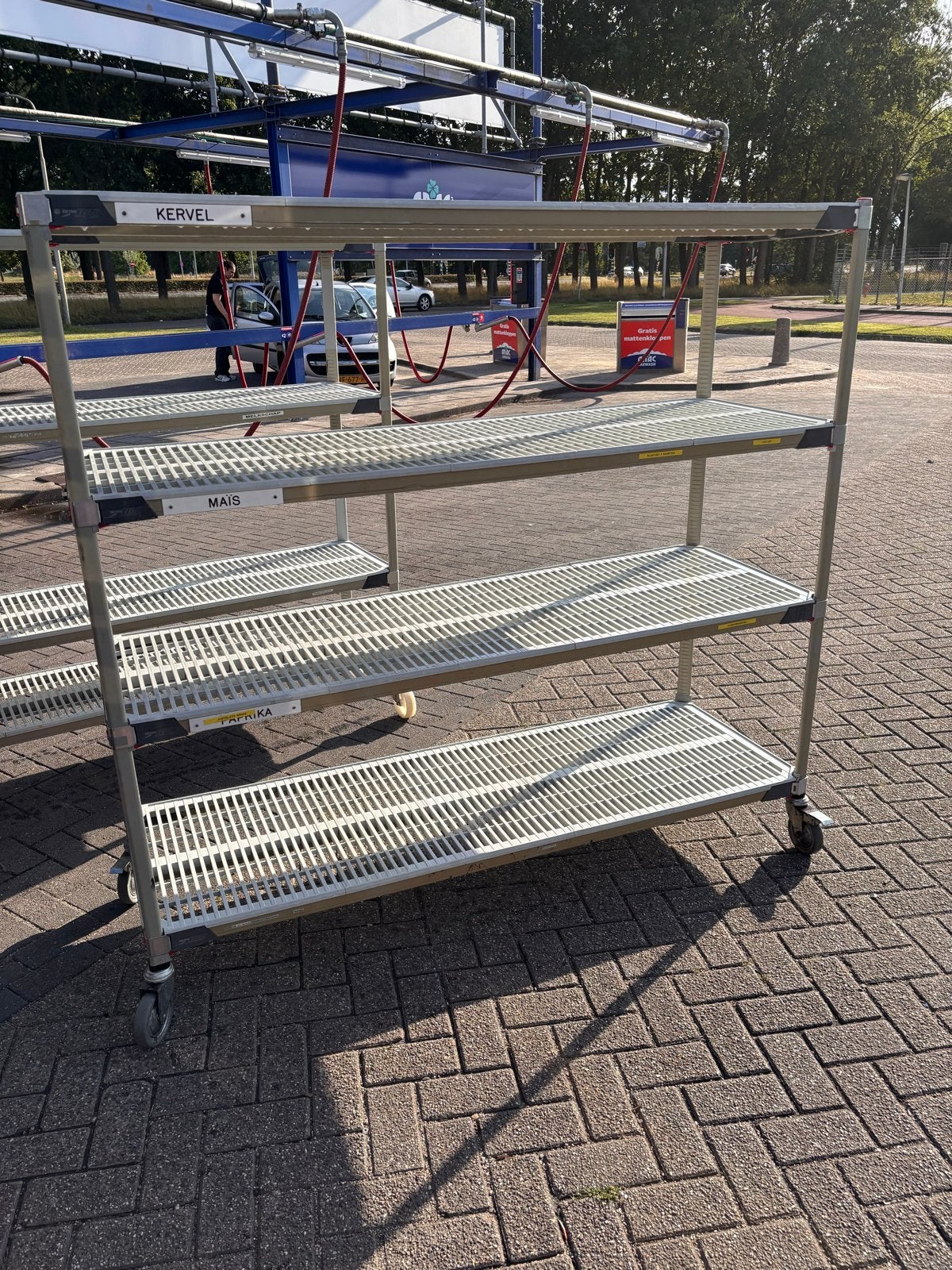 Verrijdbaar rek met 4 schappen - MetroMax, Ophalen, Gebruikt