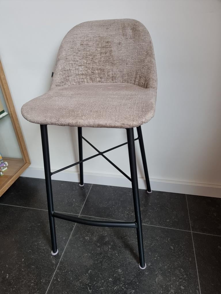 Nieuwe barkruk van Kick, Huis en Inrichting, Barkrukken, 1 kruk, Ophalen, Nieuw, 60 tot 90 cm