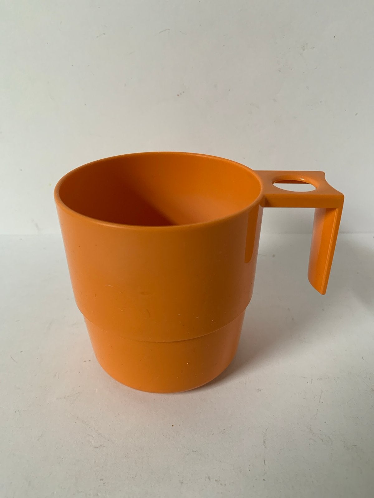 Vintage Oranje Kunststof Mok - Tiger Products Holland