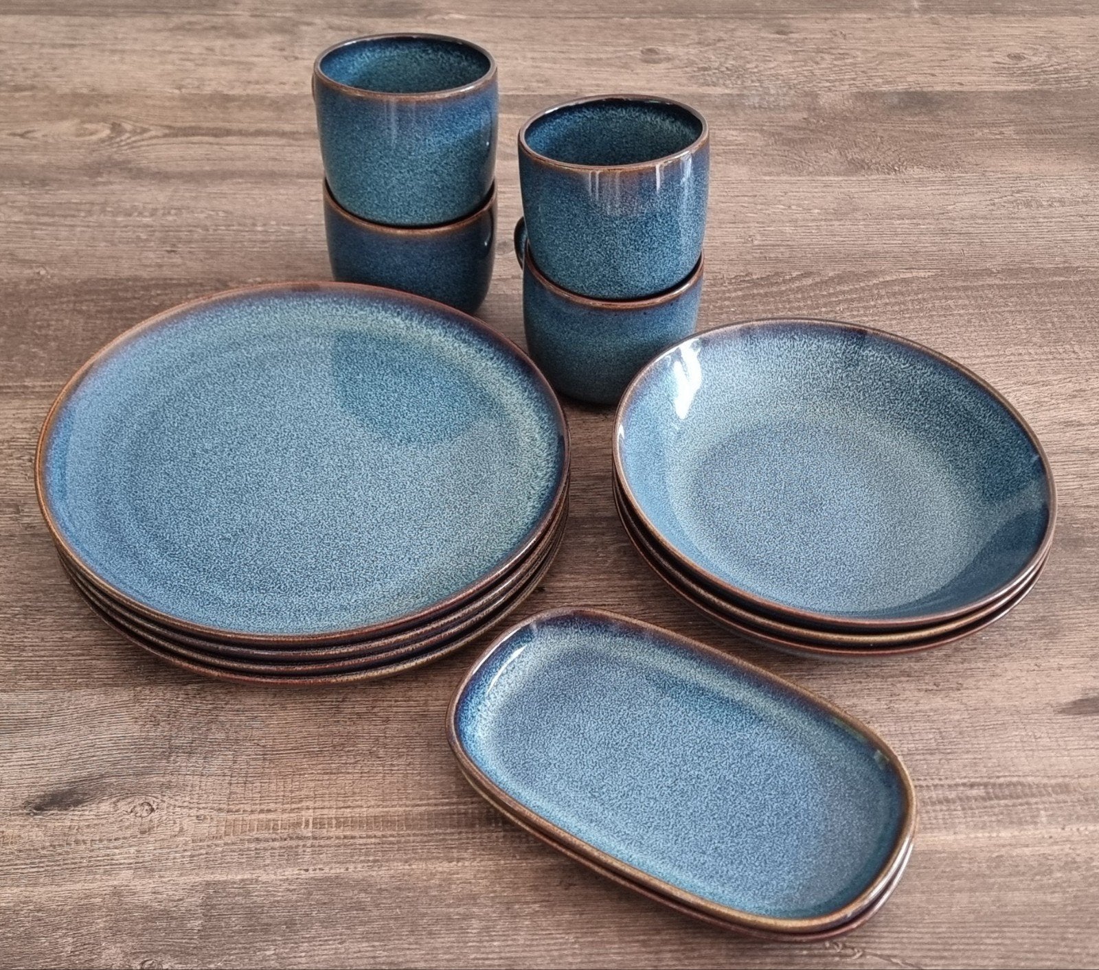 Ikea servies set - blauw, Huis en Inrichting, Ophalen, Bord