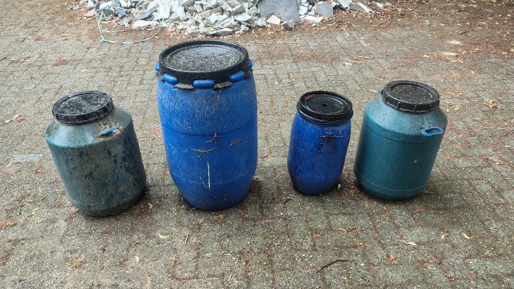 Voerton regenton, Minder dan 75 liter, Ophalen, Gebruikt, Kunststof