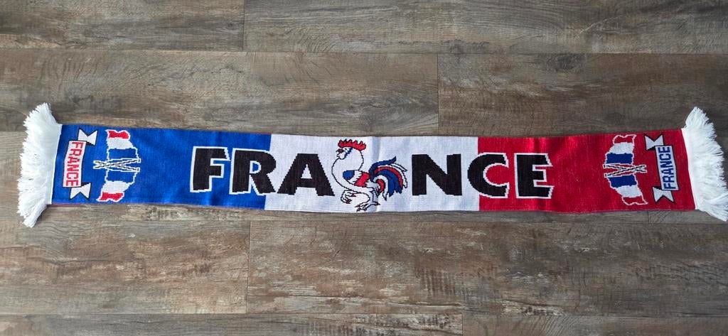 Sjaal Frankrijk, Ophalen of Verzenden, Zo goed als nieuw, Buitenlandse clubs, Vaantje of Sjaal