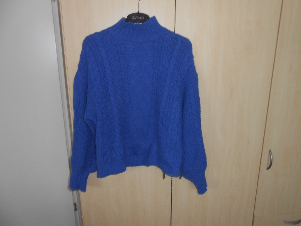 Leuke kobalt blauwe trui maat M van Loavies, Maat 38/40 (M), Blauw, Ophalen of Verzenden, Loavies