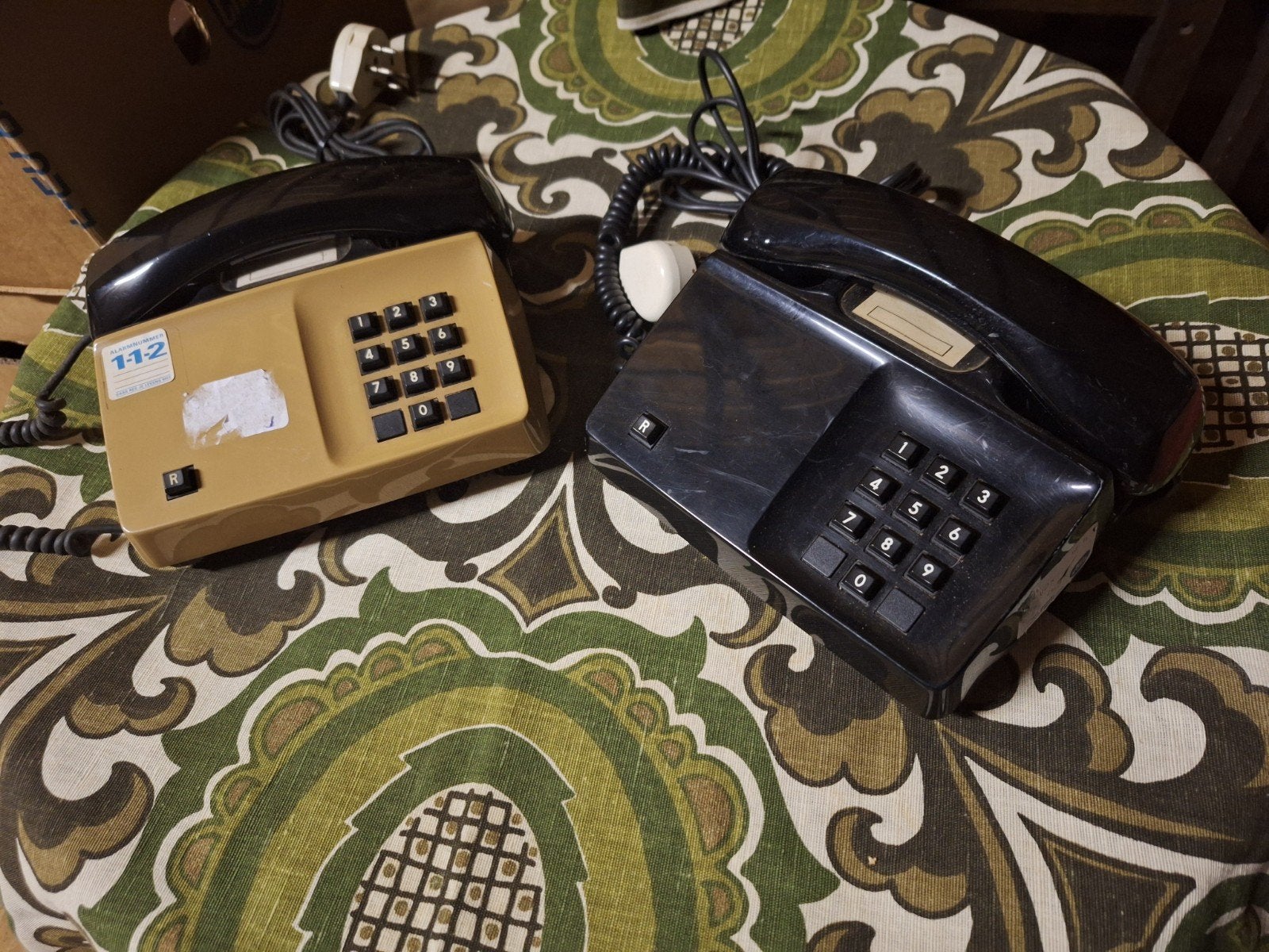 Vintage telefoons Ericsson Diavox - Set van 2, Ophalen of Verzenden, Gebruikt