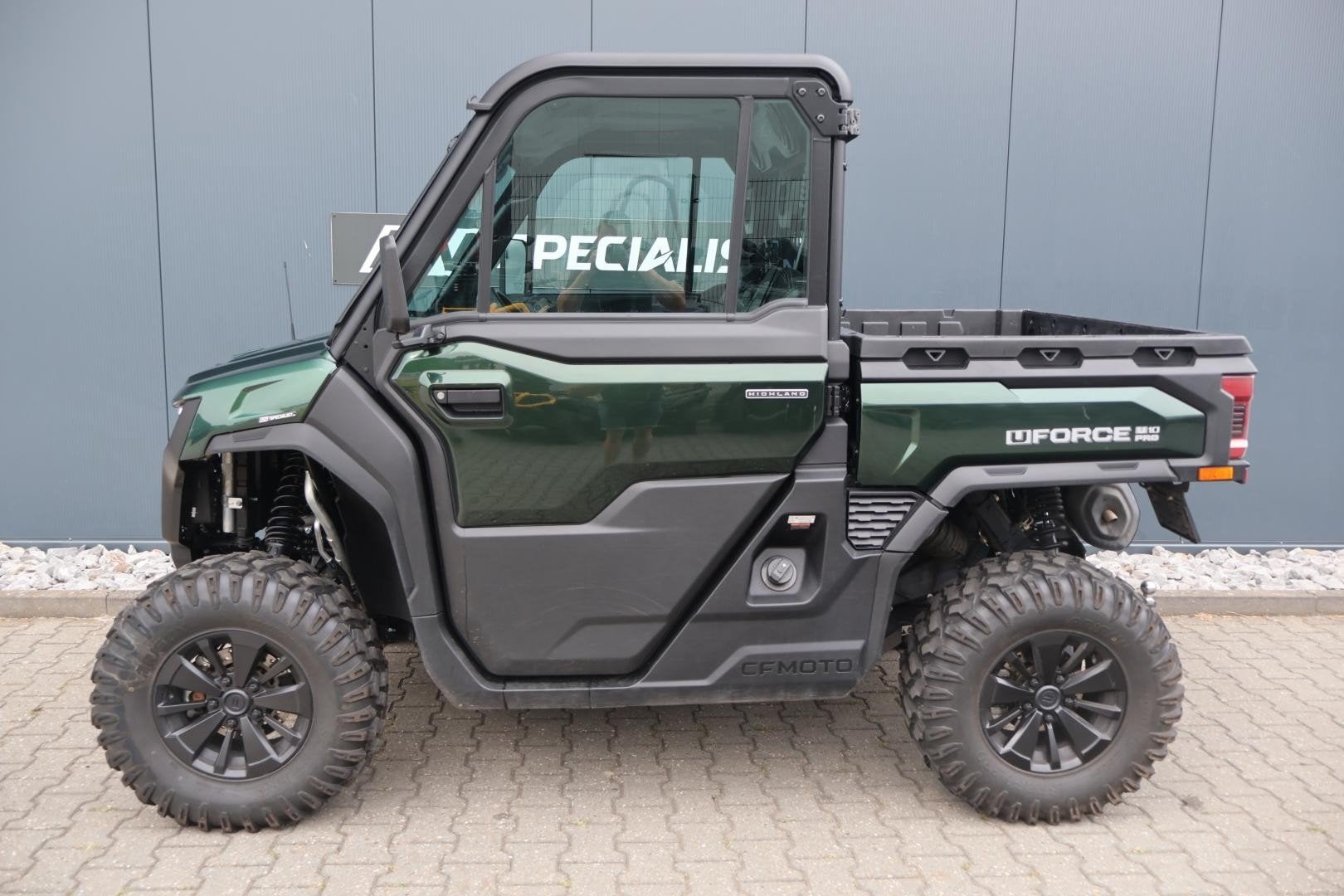 CFMOTO UFORCE 1000 PRO HIGHLAND SSV met T Kenteken Zo goed a, Mooof cf moto benelux, Rijksweg 440
8710  Wielsbeke, BE, Overig