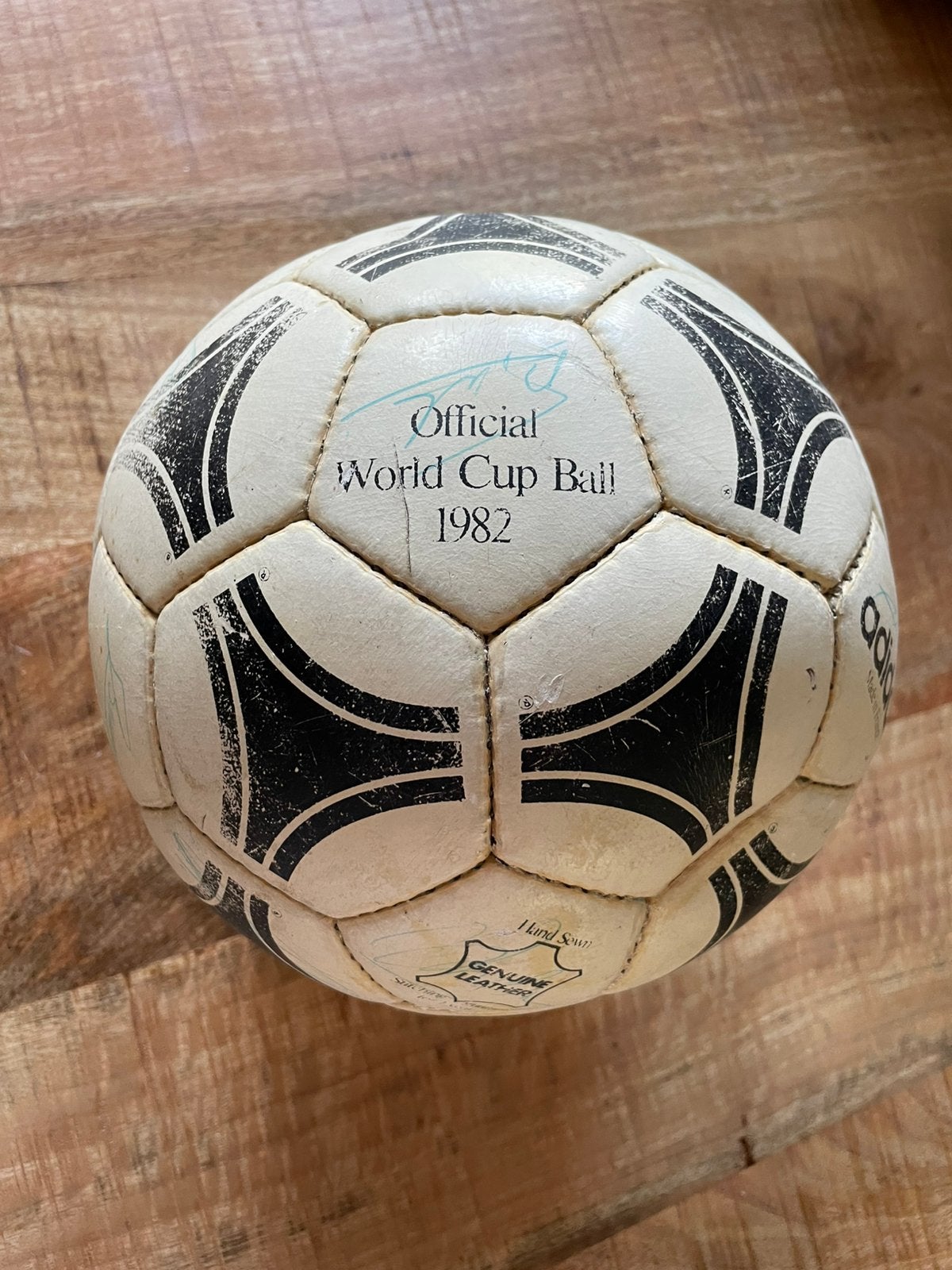Gesigneerde Wedstrijd voetbal Feyenoord 1982 - 1983, Verzamelen, Sportartikelen en Voetbal, Verzenden, Zo goed als nieuw, Feyenoord