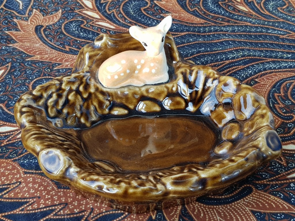 Mooi oud Engels bakje met hert van SylvaC porselein 16 cm., Ophalen of Verzenden