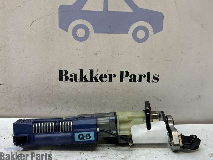 Sluithulpmotor achterklep van een Audi Q5, Auto-onderdelen, Gebruikt, -, -, -