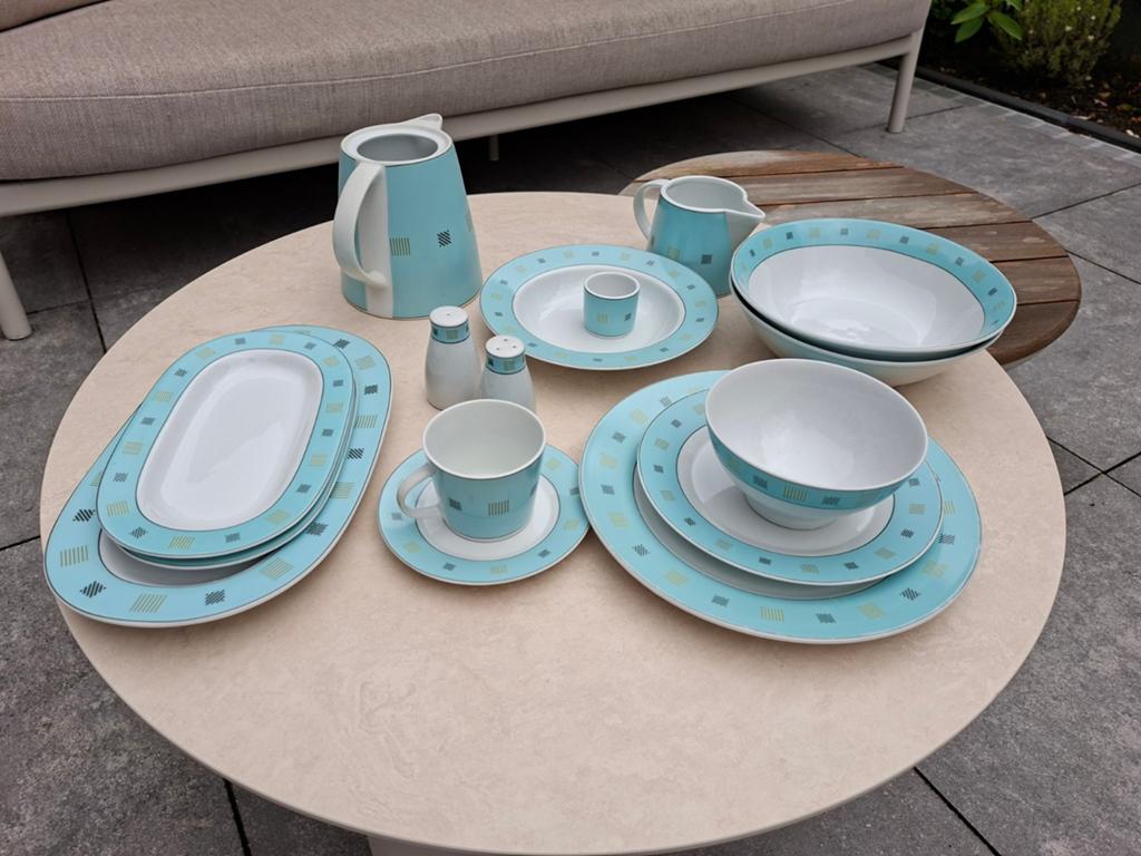 Wit/blauw servies van Blokker - 6 tot 9 persoons, Ophalen, Overige materialen, Gebruikt, Overige stijlen