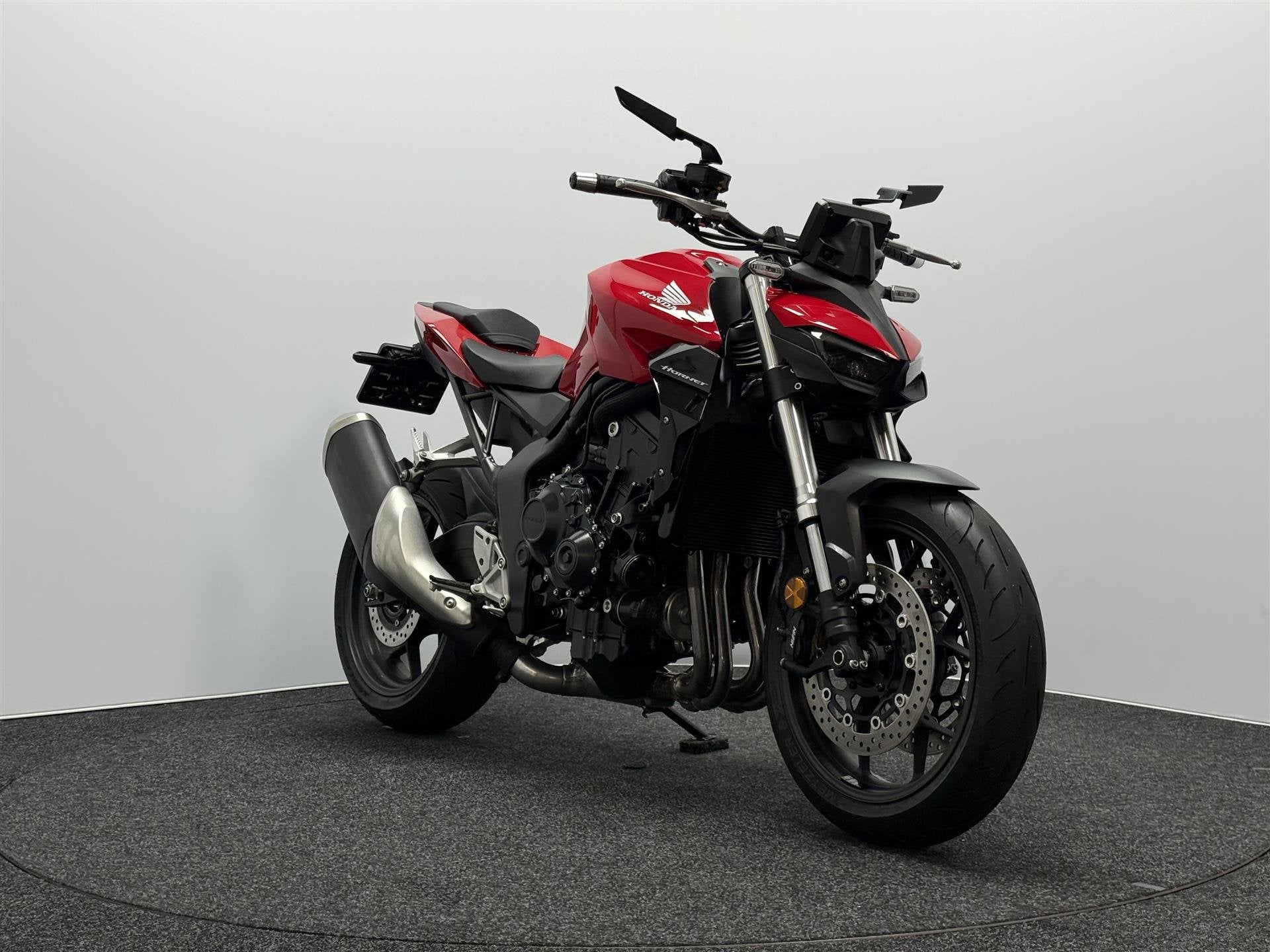 Honda CB 1000 Hornet, Bedrijf, Meer dan 35 kW, Traction Control, Naked bike