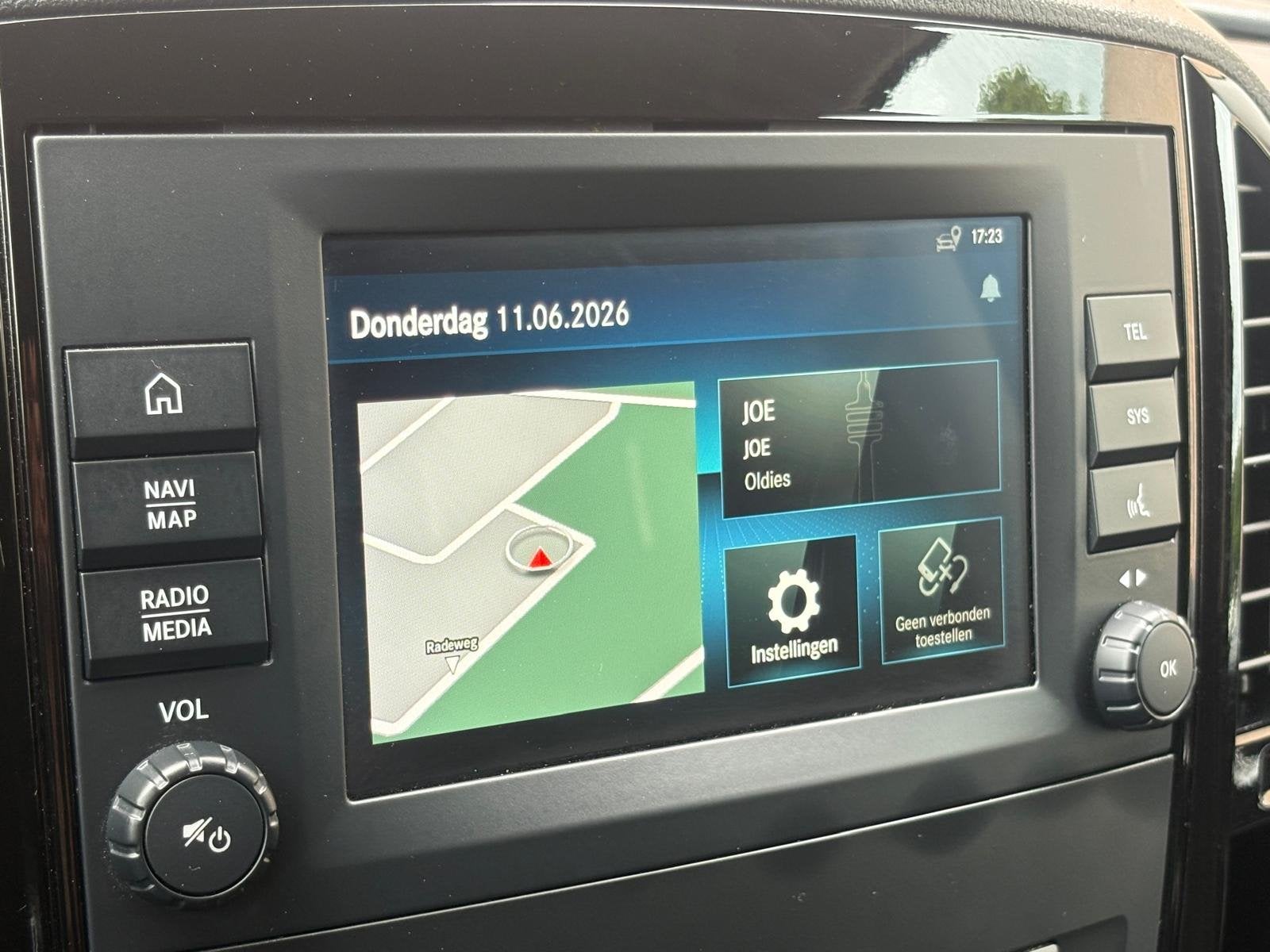 Foto 10 van Mercedes-Benz Vito 114CDI 136PK Lang 9G-Tronic / Carplay / D