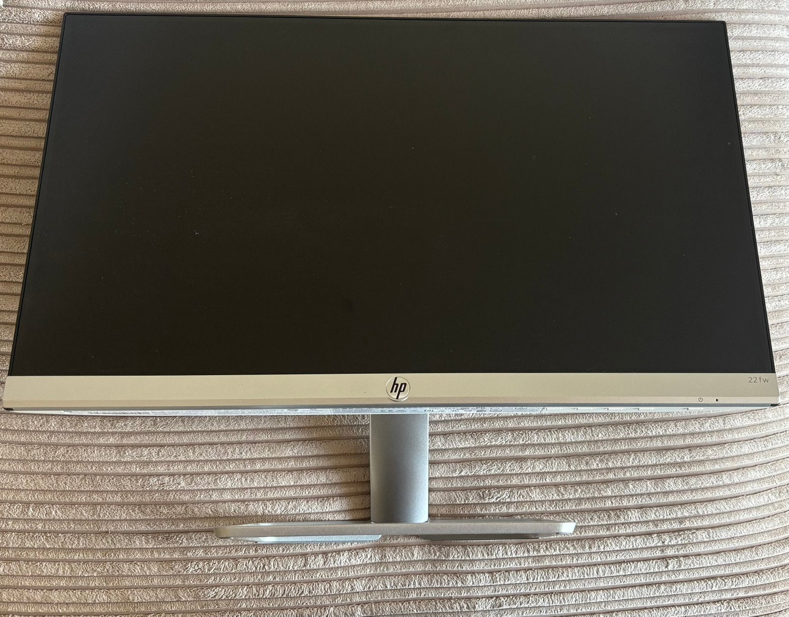HP 22fw 22" Full HD IPS Monitor – wit/zilver, incl. voeding, Computers en Software, Ophalen, IPS, Kantelbaar, Full HD