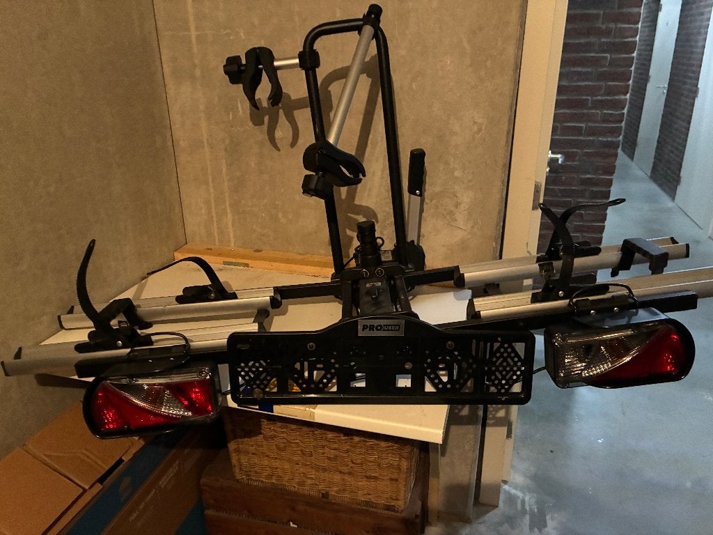 Fietsendrager PRO user, Ophalen, Zo goed als nieuw, Brede banden, 2 fietsen
