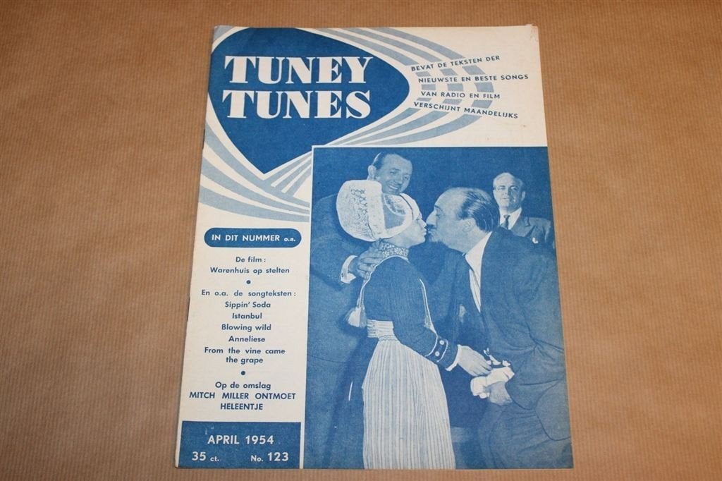 Tuney Tunes - No. 123 - April 1954, Verzamelen, Ophalen of Verzenden, 1940 tot 1960, Knipsel(s)