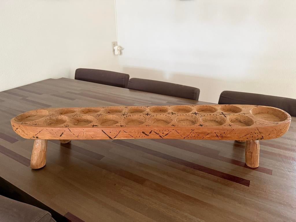 Handgesneden Houten Mancala Bordspel -Afrikaans, Een of twee spelers, Ophalen, Gebruikt