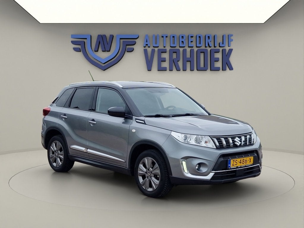 Suzuki Vitara 1.0 Boosterjet Select Trekhaak - NL Auto, Auto's, 12 maanden, Gebruikt, Euro 6, 400 kg