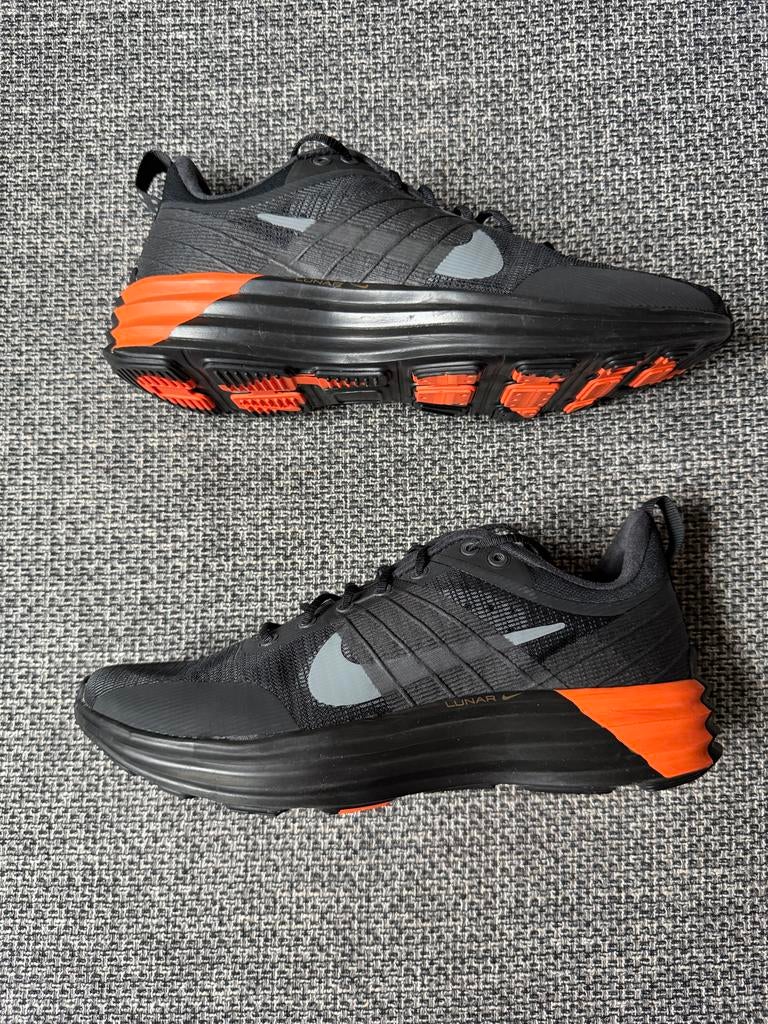 Nike Lunar Roam - Zwart/Oranje - Maat 40 - Nieuw, Zwart, Nieuw, Ophalen of Verzenden, Sneakers of Gympen