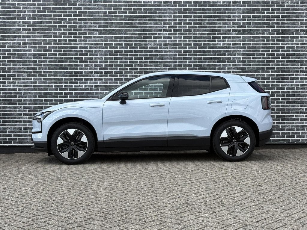 Volvo EX30 P3 Plus Europa 51 kWh | Extra getint glas achter, Auto's, Volvo, Automaat, 12 maanden, Achterwielaandrijving, Blauw