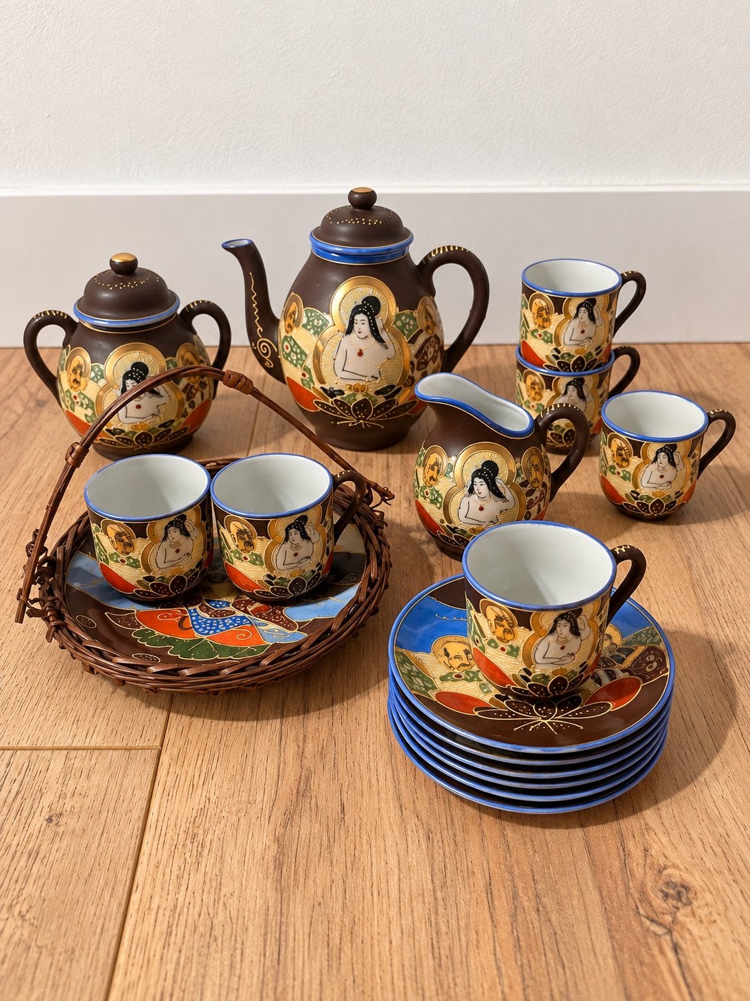 Japans Satsuma-stijl theeservies moriage, Antiek en Kunst, Ophalen of Verzenden