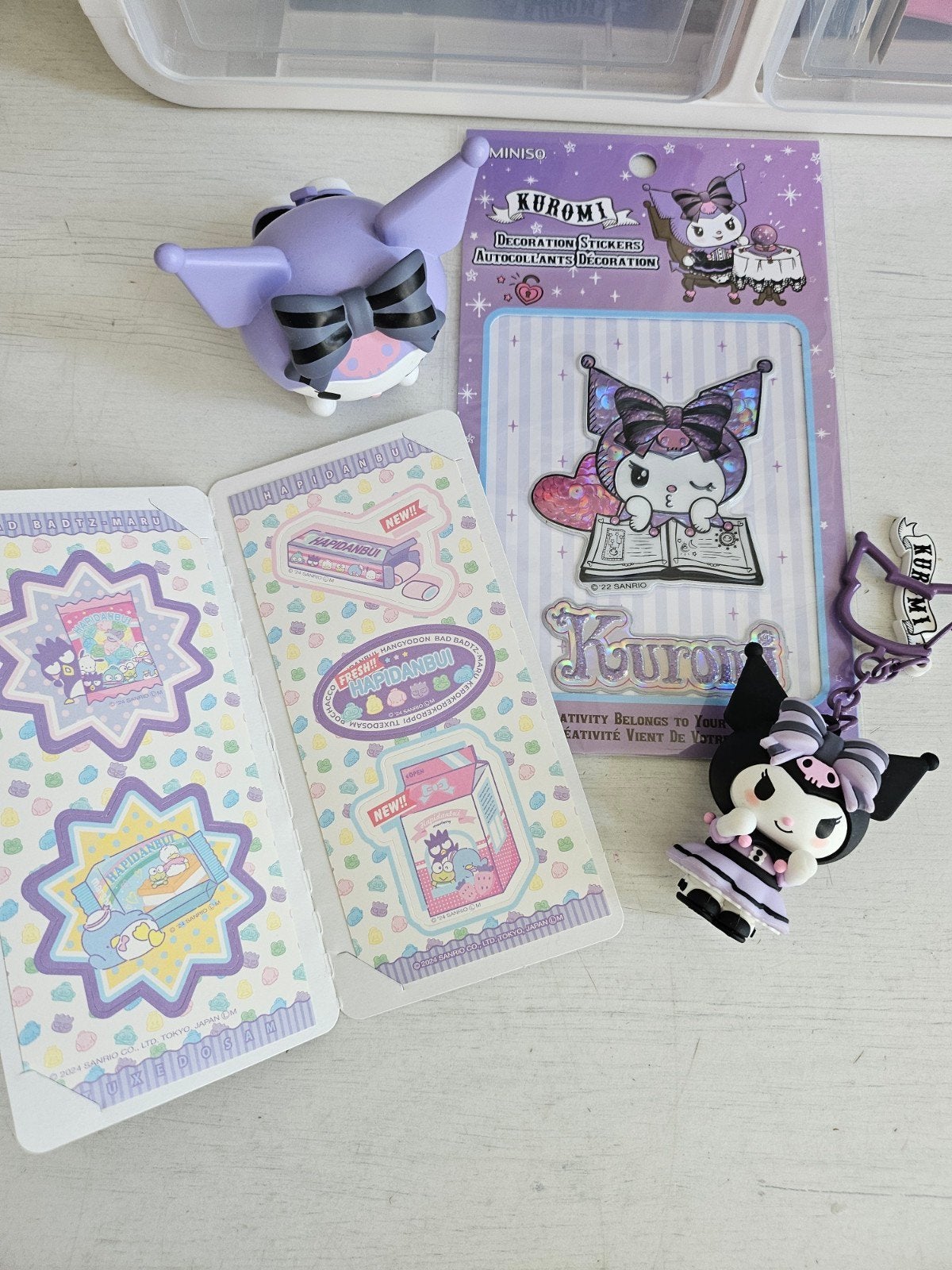 Miniso Kuromi sleutelhanger, figuurtje en stickers, Verzamelen, Poppetjes en Figuurtjes, Ophalen of Verzenden, Zo goed als nieuw