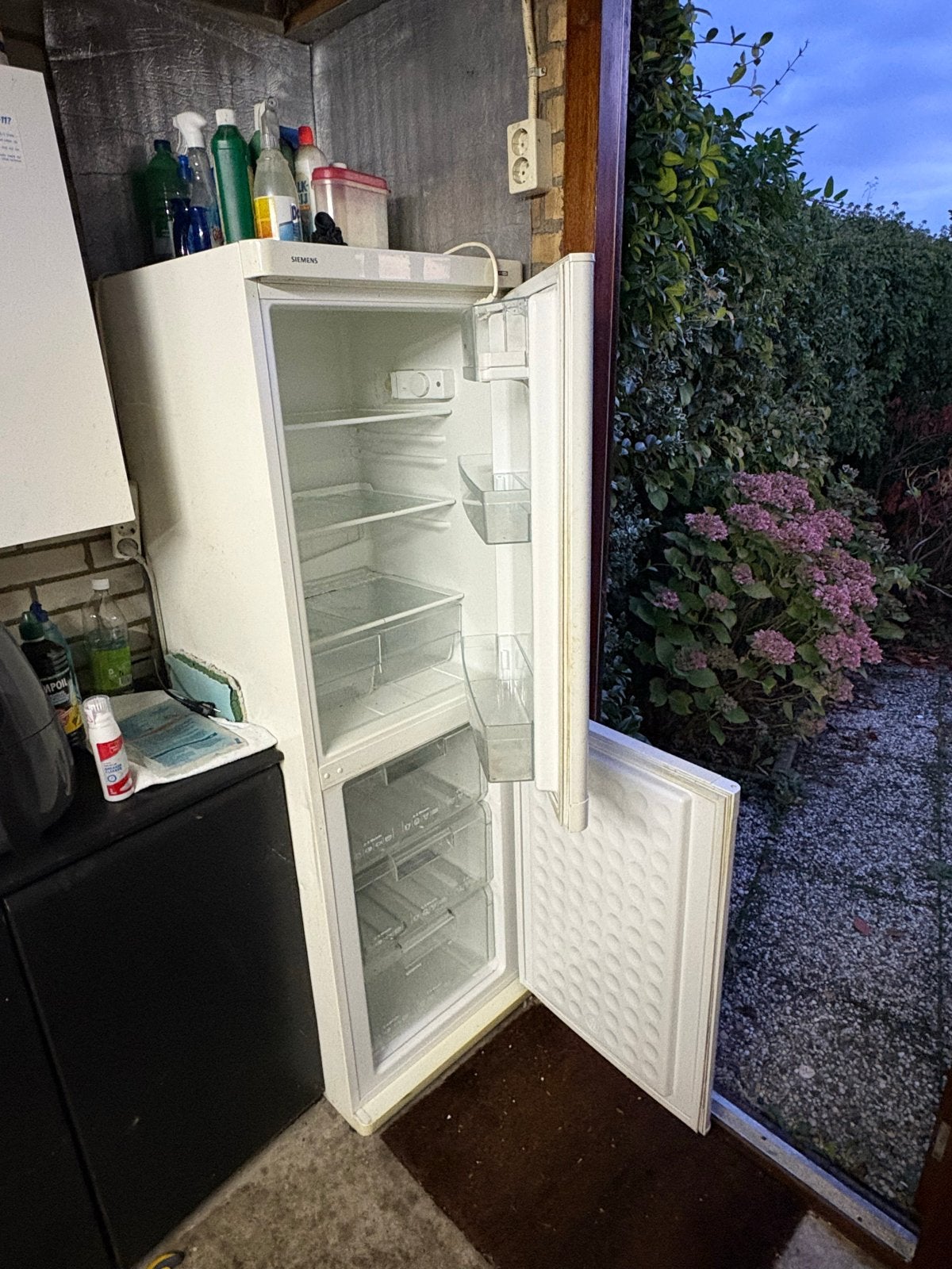 Siemens koelkast met vriesvak - Gratis af te halen, Witgoed en Apparatuur, 150 tot 200 liter, Gebruikt, Ophalen of Verzenden, 140 tot 160 cm