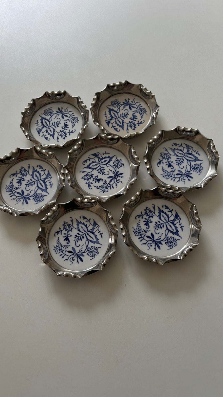 7 vintage zwiebelmuster onderzetters, Antiek en Kunst, Antiek | Servies los, Ophalen of Verzenden