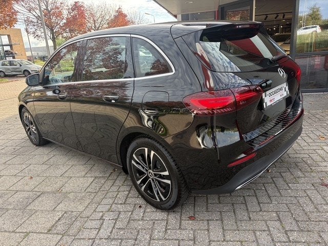 Mercedes-Benz B-Klasse 200 Luxury Line | Navi | Digital Dash, Gebruikt, Euro 6, 4 cilinders, Leder en Stof