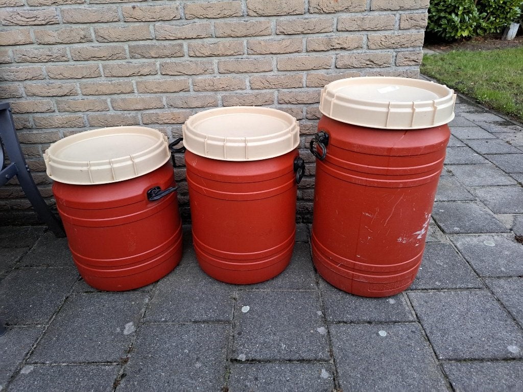 ton 40 liter, Ophalen, Vee