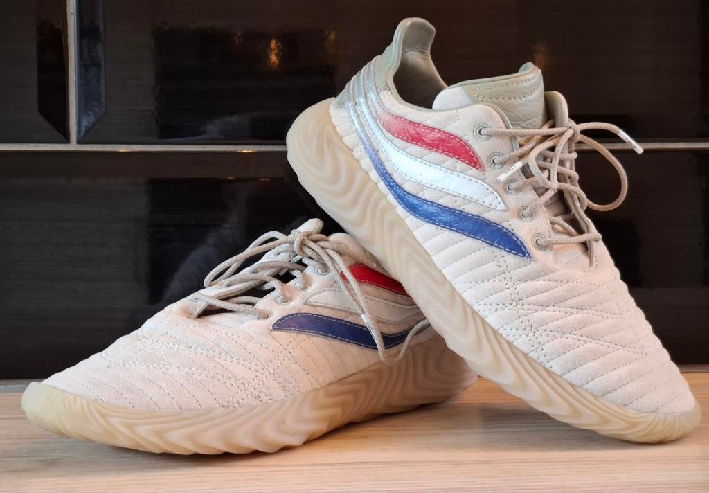 Adidas Sobakov Friends & Family / Sample maat 40 2/3 NIEUW, Overige kleuren, Nieuw, Ophalen of Verzenden, Sneakers of Gympen