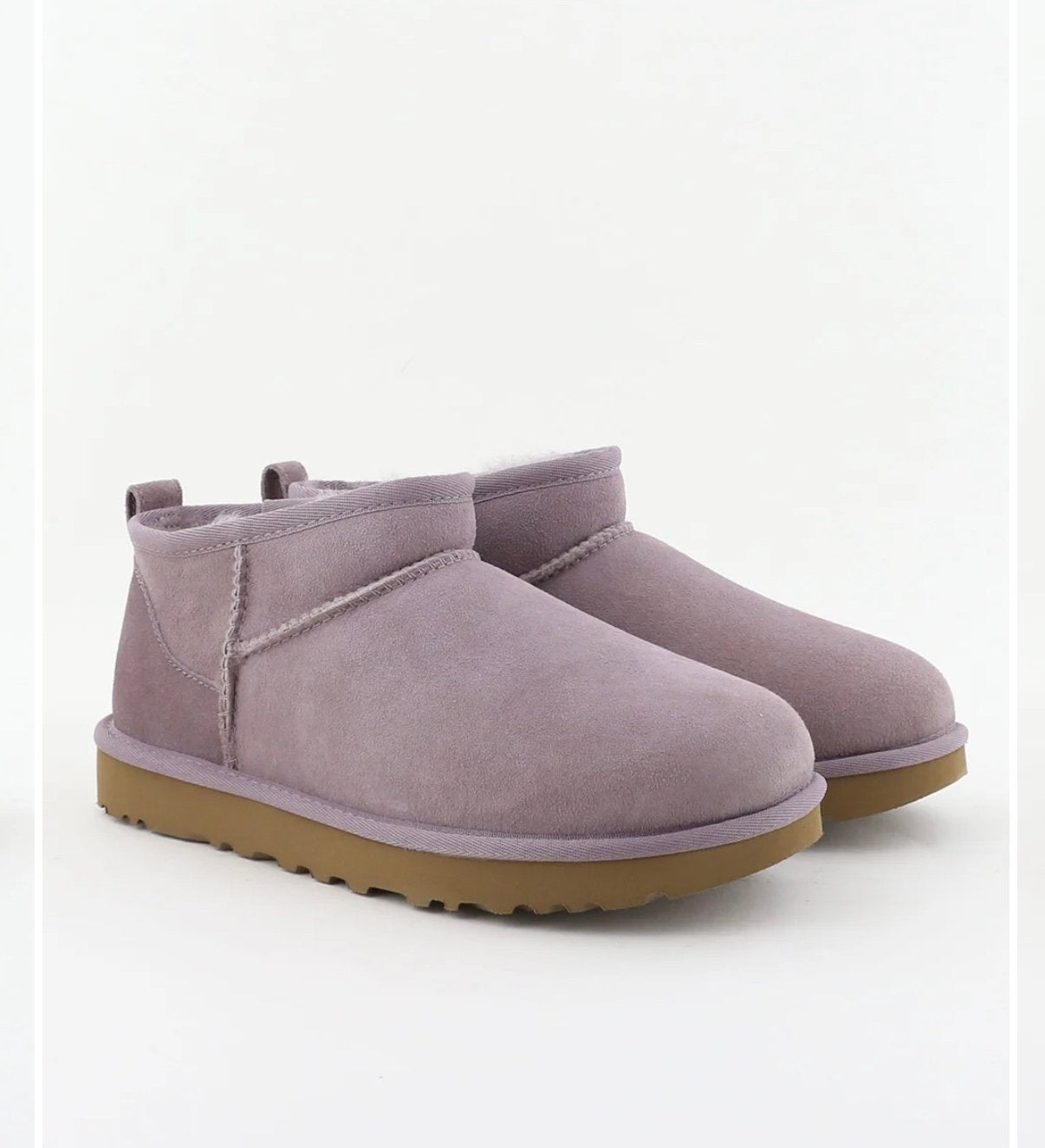 UGG mini laarzen maat 38, Overige kleuren, Lage of Enkellaarzen, Ophalen of Verzenden, Zo goed als nieuw