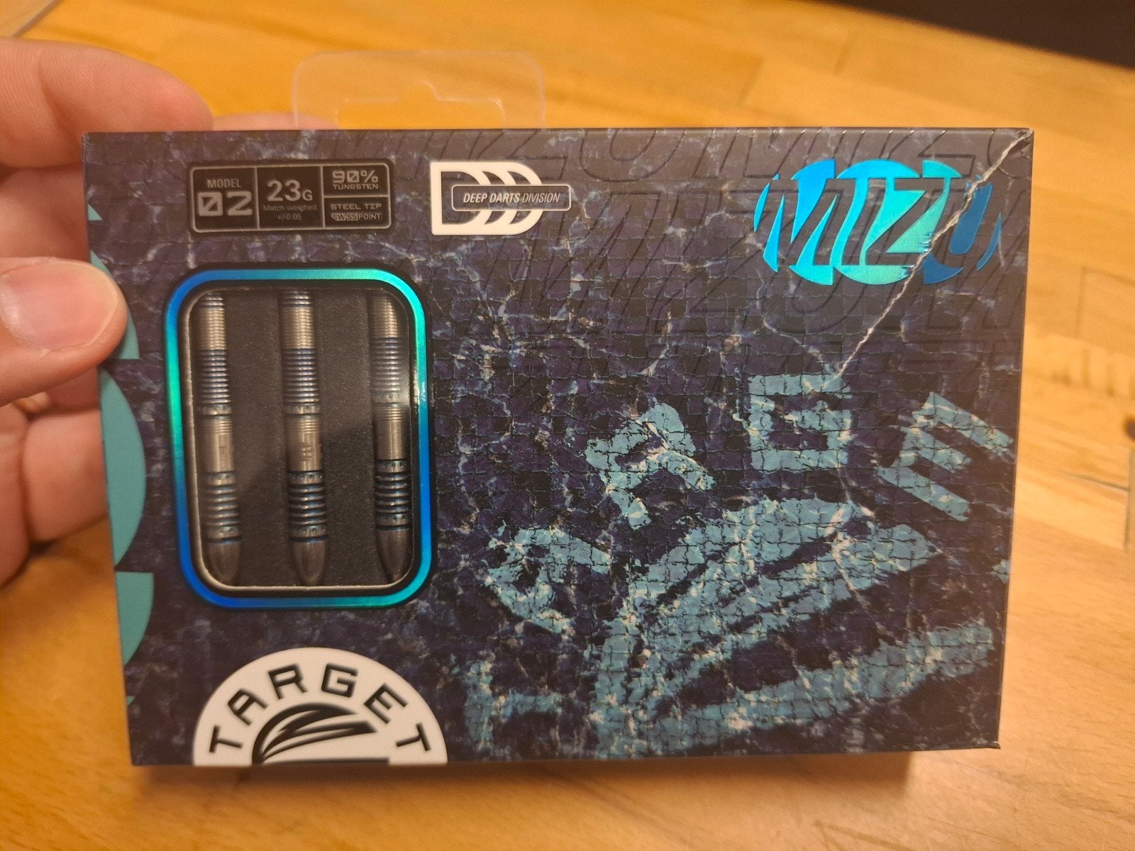 Target Darts Mizu Darts 23g - Zo goed als nieuw, Sport en Fitness, Darts, Ophalen of Verzenden, Zo goed als nieuw, Pijlen
