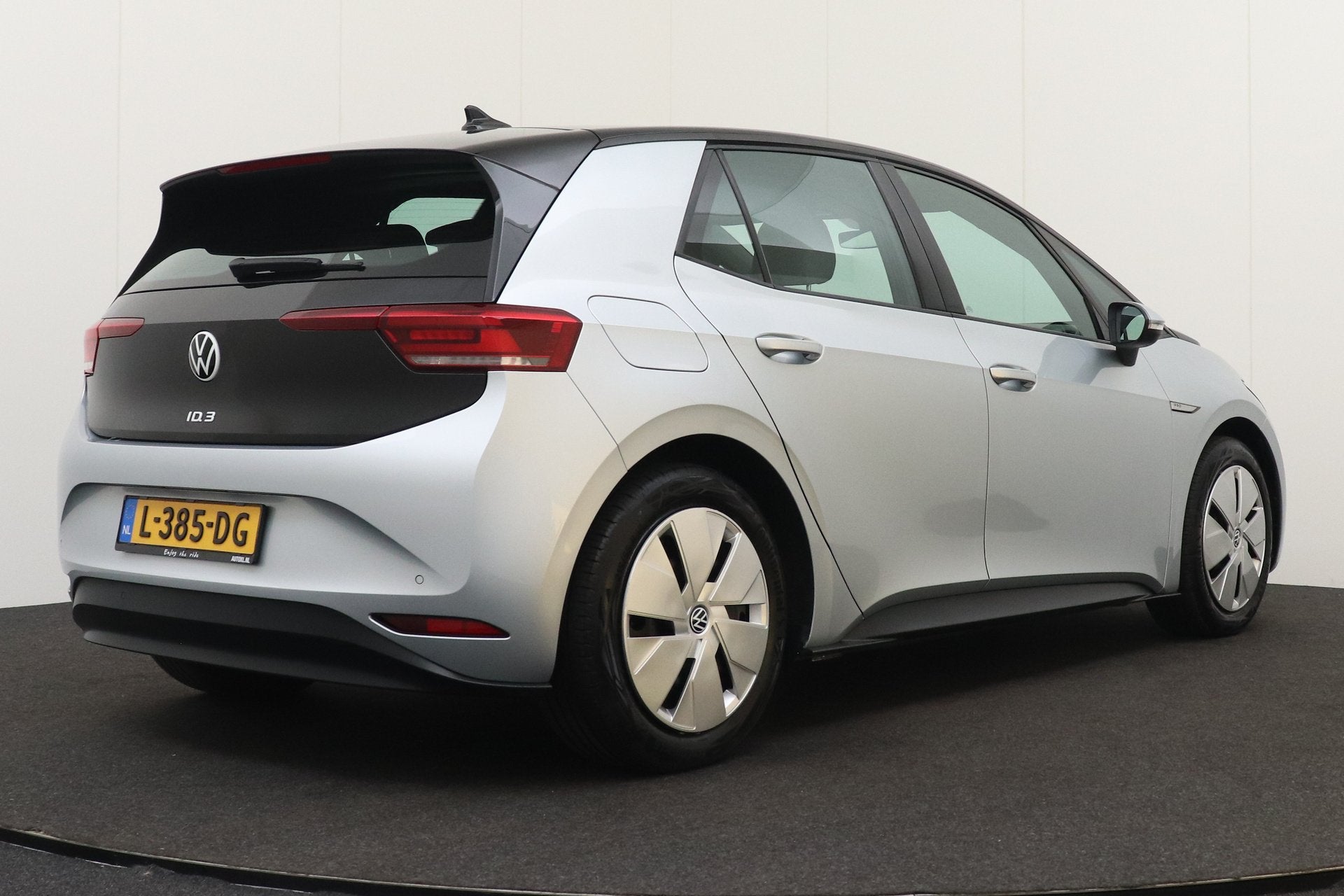 Volkswagen ID.3 Life 58 kWh (93% SOH) SOH 93% Adap. Cruise C, Auto's, Automaat, Dealer onderhouden, Gebruikt, Zwart