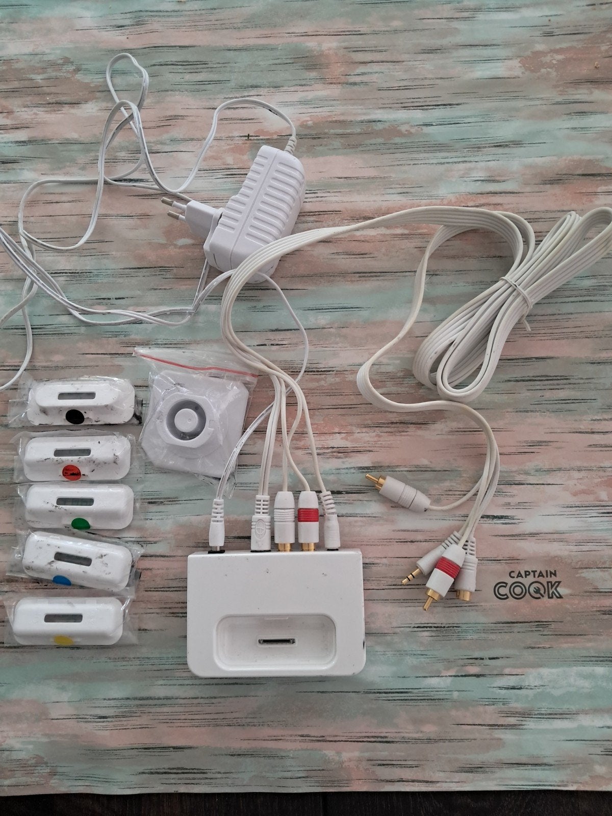 Denon ASD-1R iPod Dock met kabels en adapters, Ophalen of Verzenden, Gebruikt, Minder dan 2 meter, Overige kabels