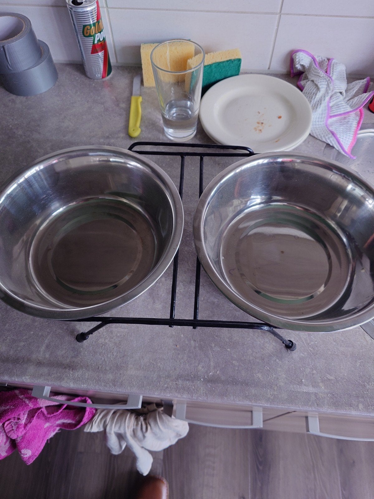 drink en voer bak groot, Dieren en Toebehoren, Ophalen
